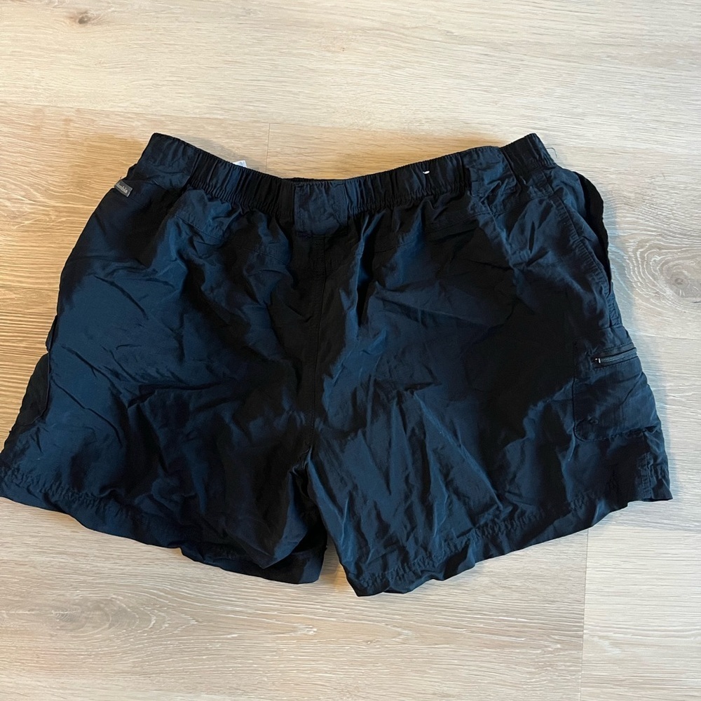 Columbia Shorts Large - Picture 3 of 6